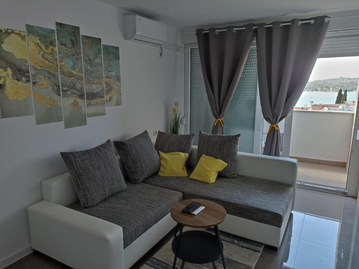 Beetlejuice Apartments Šibenik Eksteriør billede
